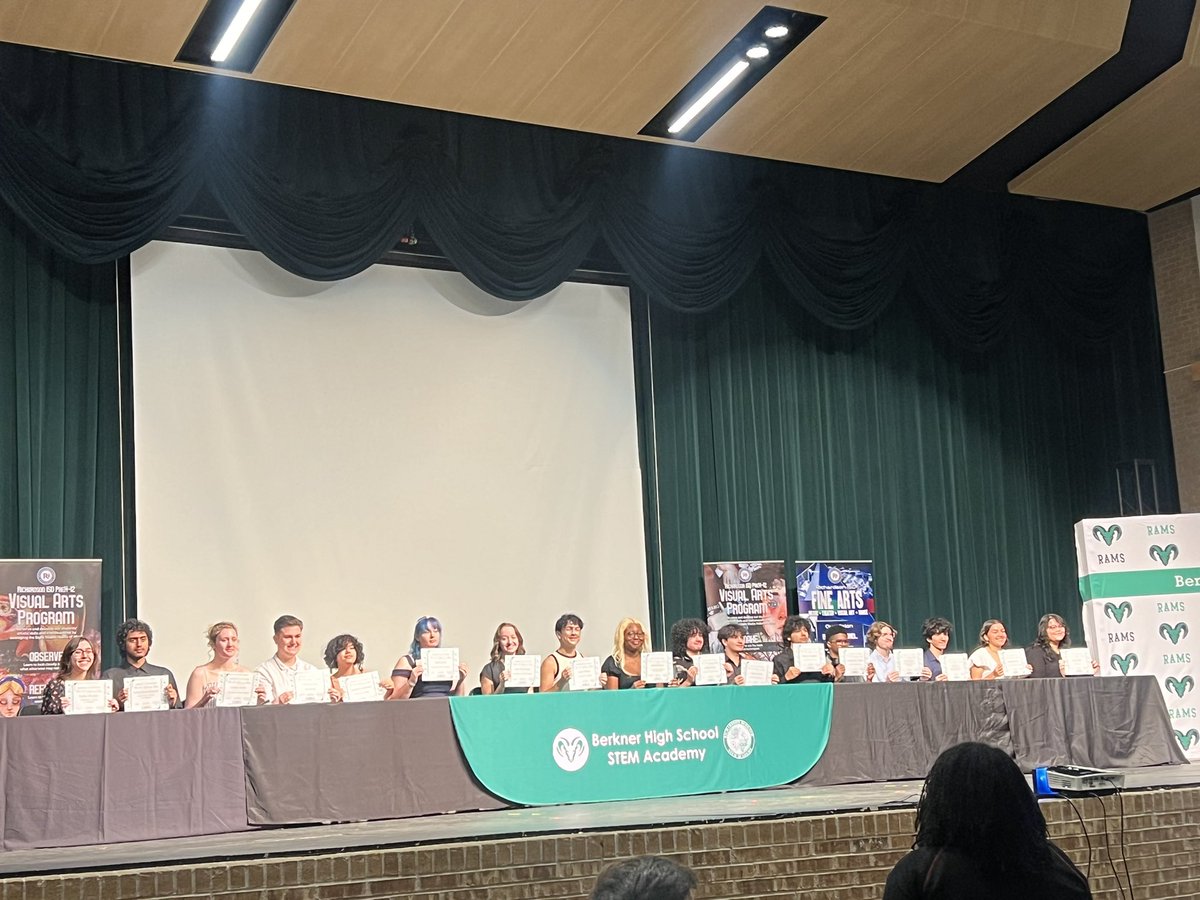 @bhsstem FA Commitment Celebration! I am so proud of the Ramily and their commitment to excellence in the FA! These students are going to do big things! 💚💚💚 #risdweareone