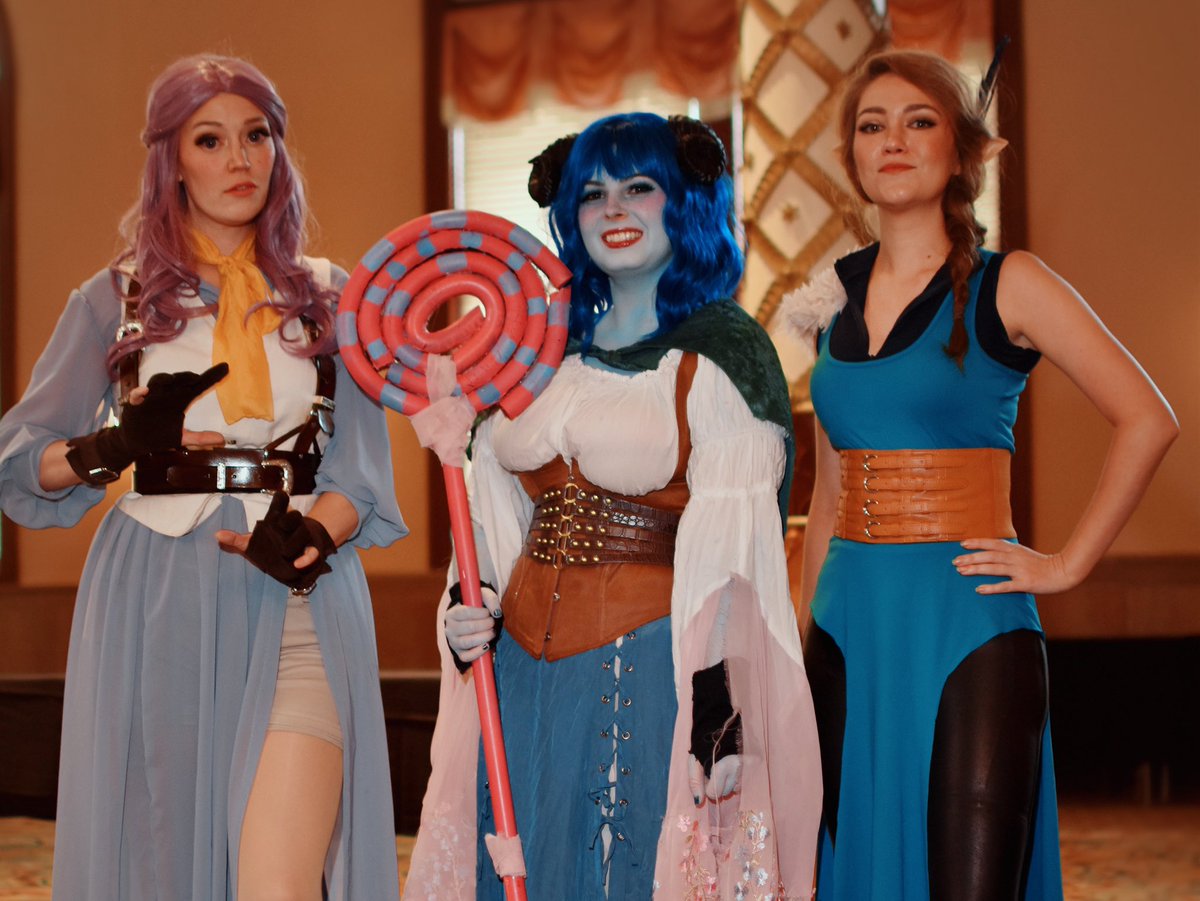 Laura Bailey Girl Gang

Imogen, Jester, and Vex’ahlia are creations of @LauraBaileyVO and @CriticalRole

#criticalrole #criticalrolecosplay