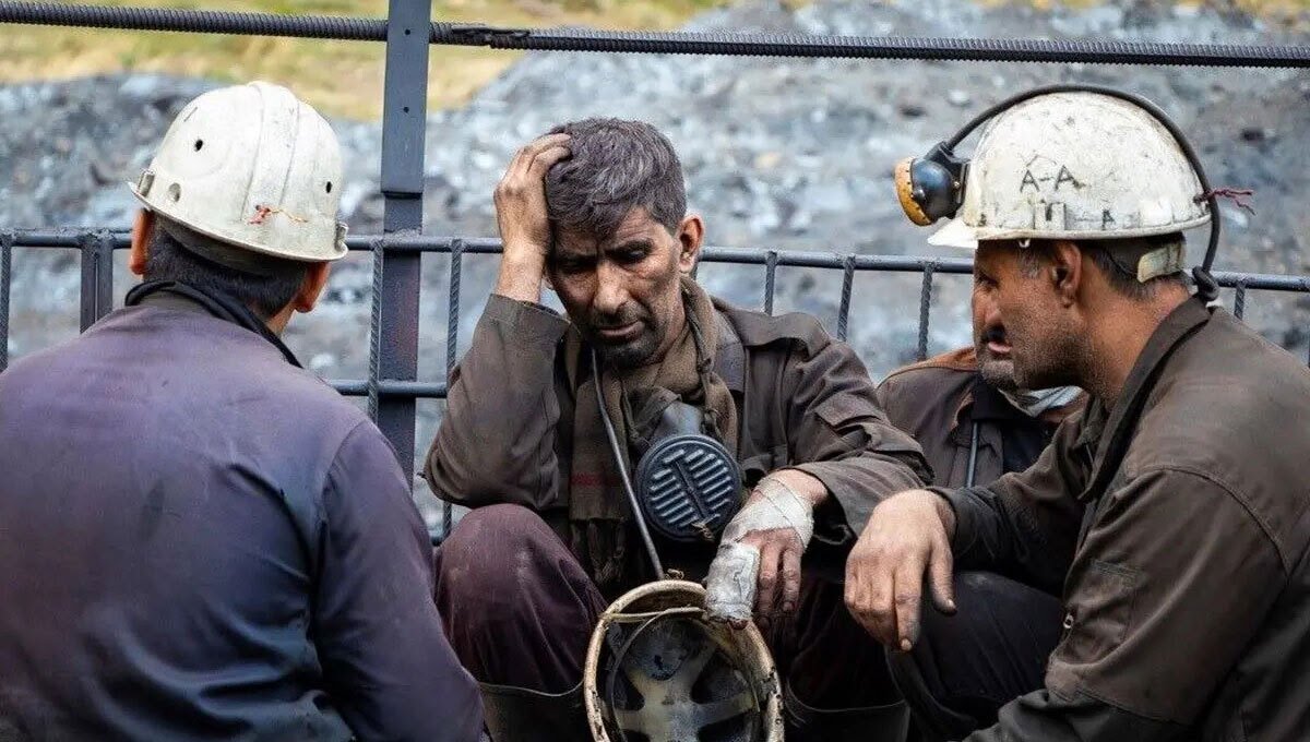 On #InternationalWorkersDay, let us highlight the harsh reality faced by workers in #Iran. They endure terrible conditions with no safety measures, welfare support, or the right to organize for their rights. It is time to stand in solidarity with Iranian workers.

#WorkersRights