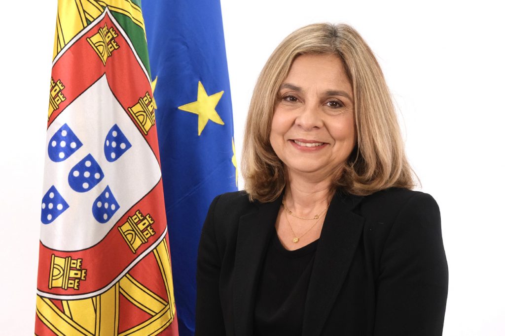 Congratulations to #pharmacist Ana Paula Martins, former president of the Portuguese Pharmaceutical Society @OFarmaceuticos, who took office as Portugal’s new health minister last month.