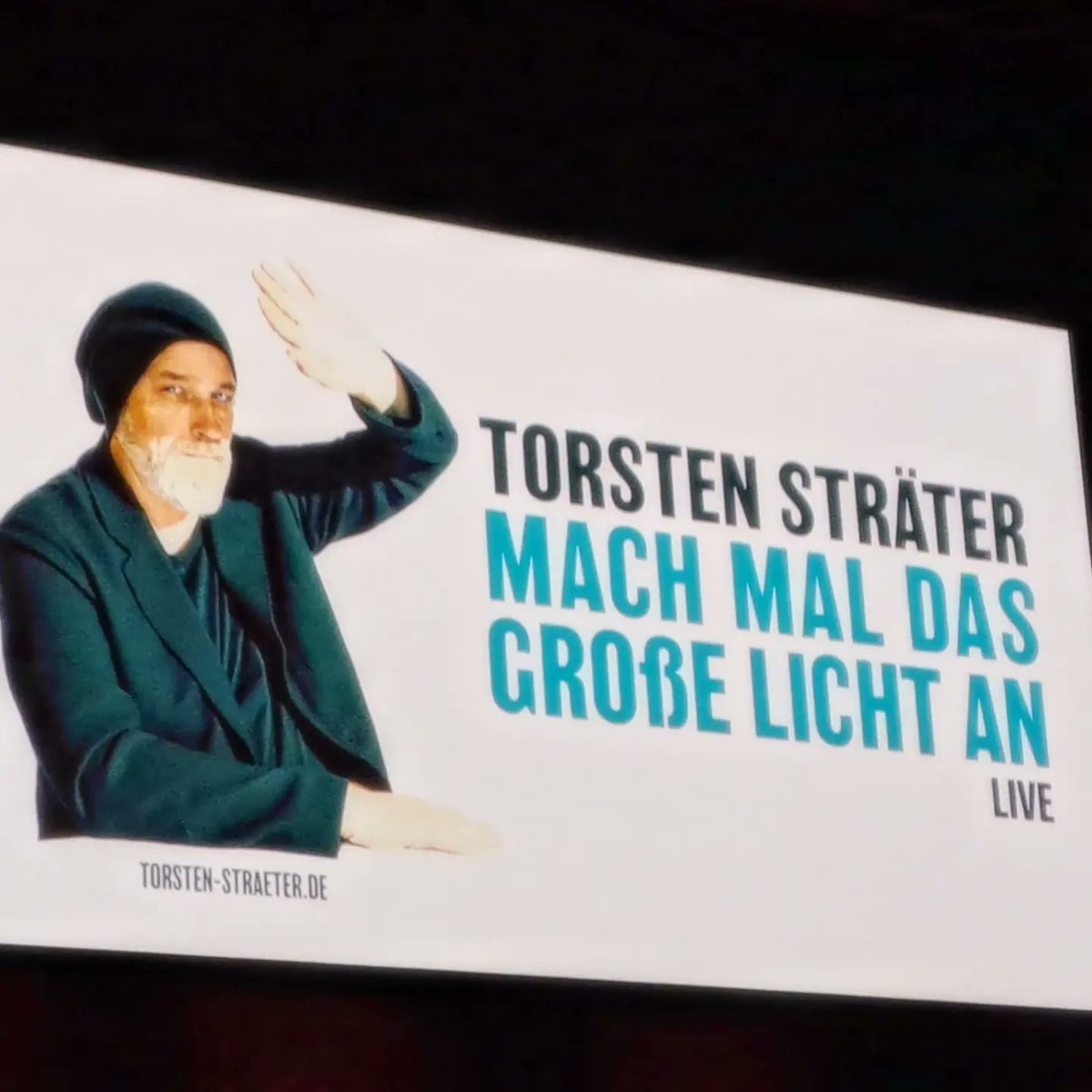 Gestern. Torsten Sträter mit dem neuen Programm. Sehr empfehlenswert. @TStraeter44149