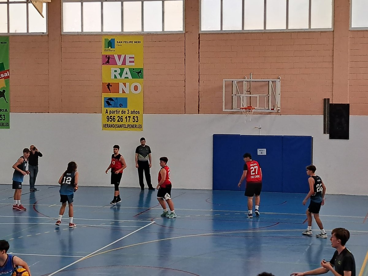 Hoy, nuestros cadetes, Iker, Raúl, Hugo y Josema han competido en el Campeonato Provincial 3x3 U17 de @fabcadiz que se disputa en San Felipe Neri. ¡¡Bravo chicos !! #SeguimosCreciendo 💙💪🏼 #SeguimosDisfrutando #SiempreCimbis 💙