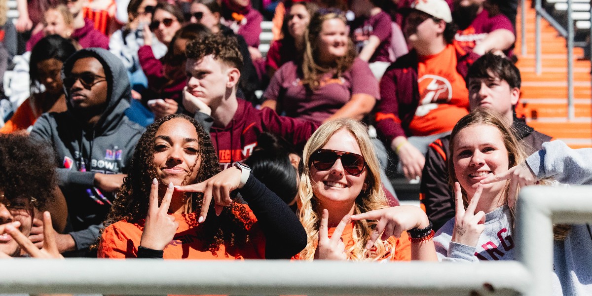 Happy last day of classes, #Hokies! 👏🌞