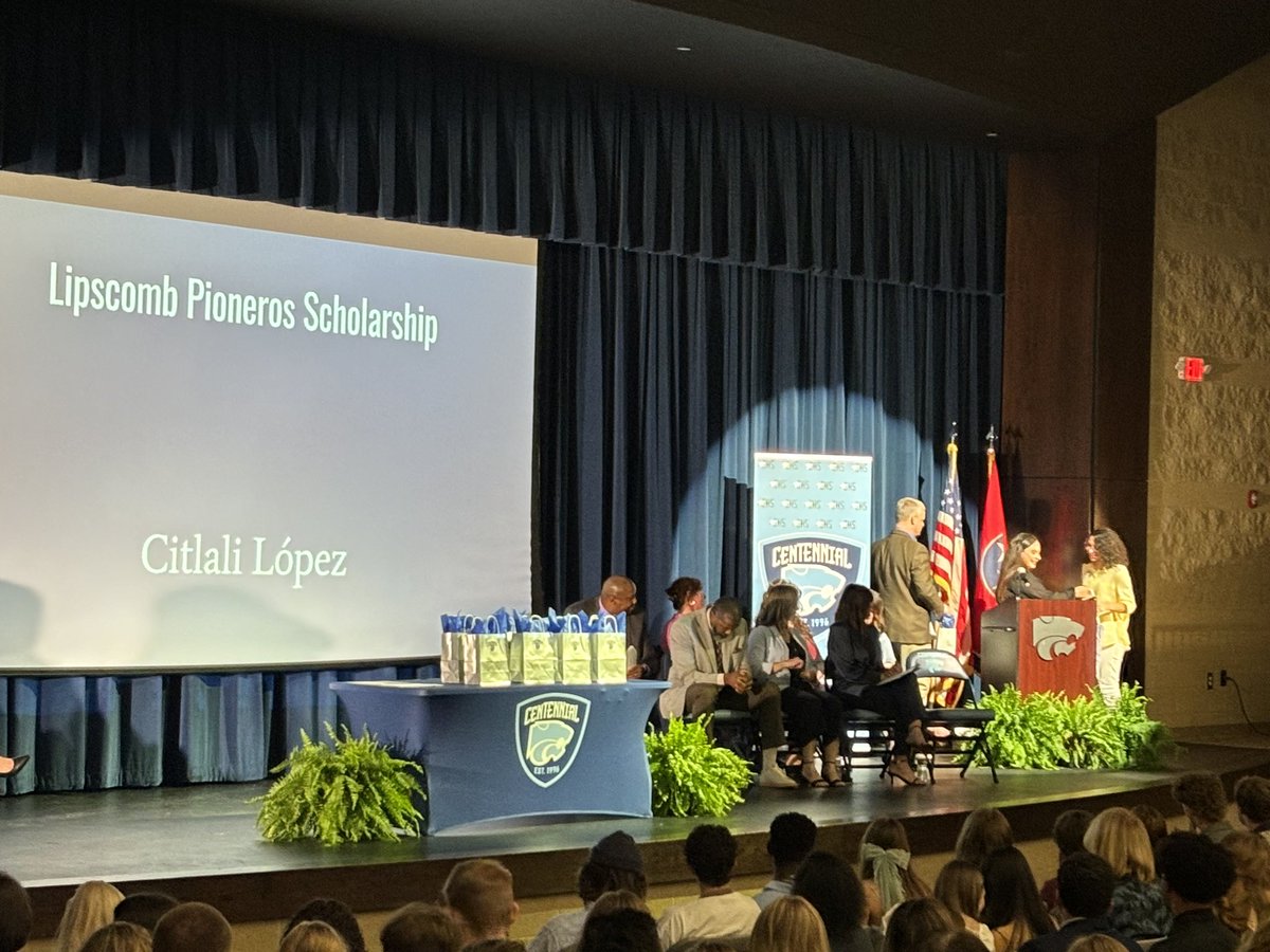 So many congratulations to 4-year TAP student, Citlali, who received the Pioneros Scholarship from <a href="/LipscombCofEd/">LipscombCofEd</a> which aims to increase diversity in our teacher workforce. She wants to be an elementary special education teacher 💙🎉
