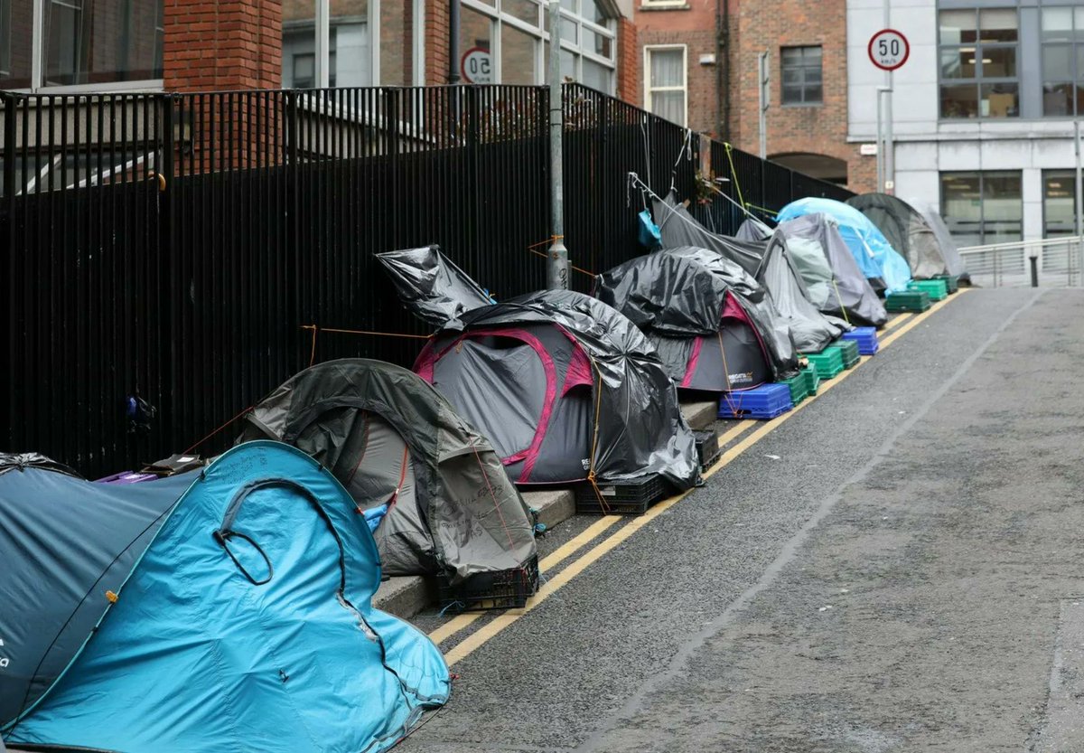 UK face backlash for housing illegals on the #BibbyStockholm / at RAF Bases - and for - #Rwanda policy Meanwhile in the EU / Ireland - 2024 ---------------------------------------- Tents on the streets - Illegals NOT in hotels - ECHR / UN / Human Rights remain silent why? -…