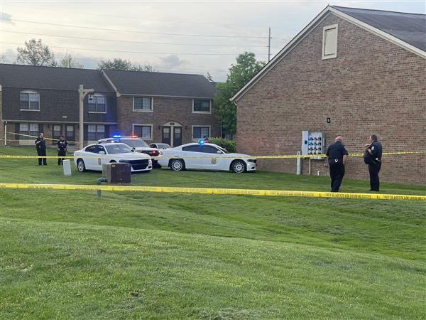 BREAKING IN BEECH GROVE— our <a href="/KaitlynReports/">Kaitlyn Kendall</a> sent these pictures from a very active scene on Willow Bend Drive. 
We just heard from authorities who tell us this is an officer involved shooting. There was a custody dispute. The suspect is dead, and the officer was cut.  <a href="/wrtv/">WRTV Indianapolis</a>