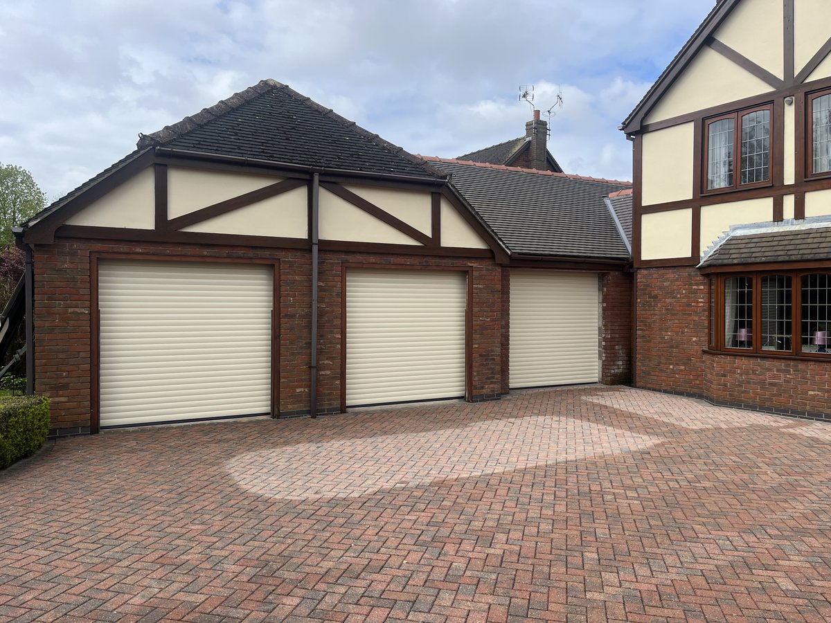 Need a new garage door in Doncaster? contact us today for a FREE QUOTE!
Tel: 07403 886096

#garagedoorrepair #Doncaster #garagedoors #garagedoorinstallation