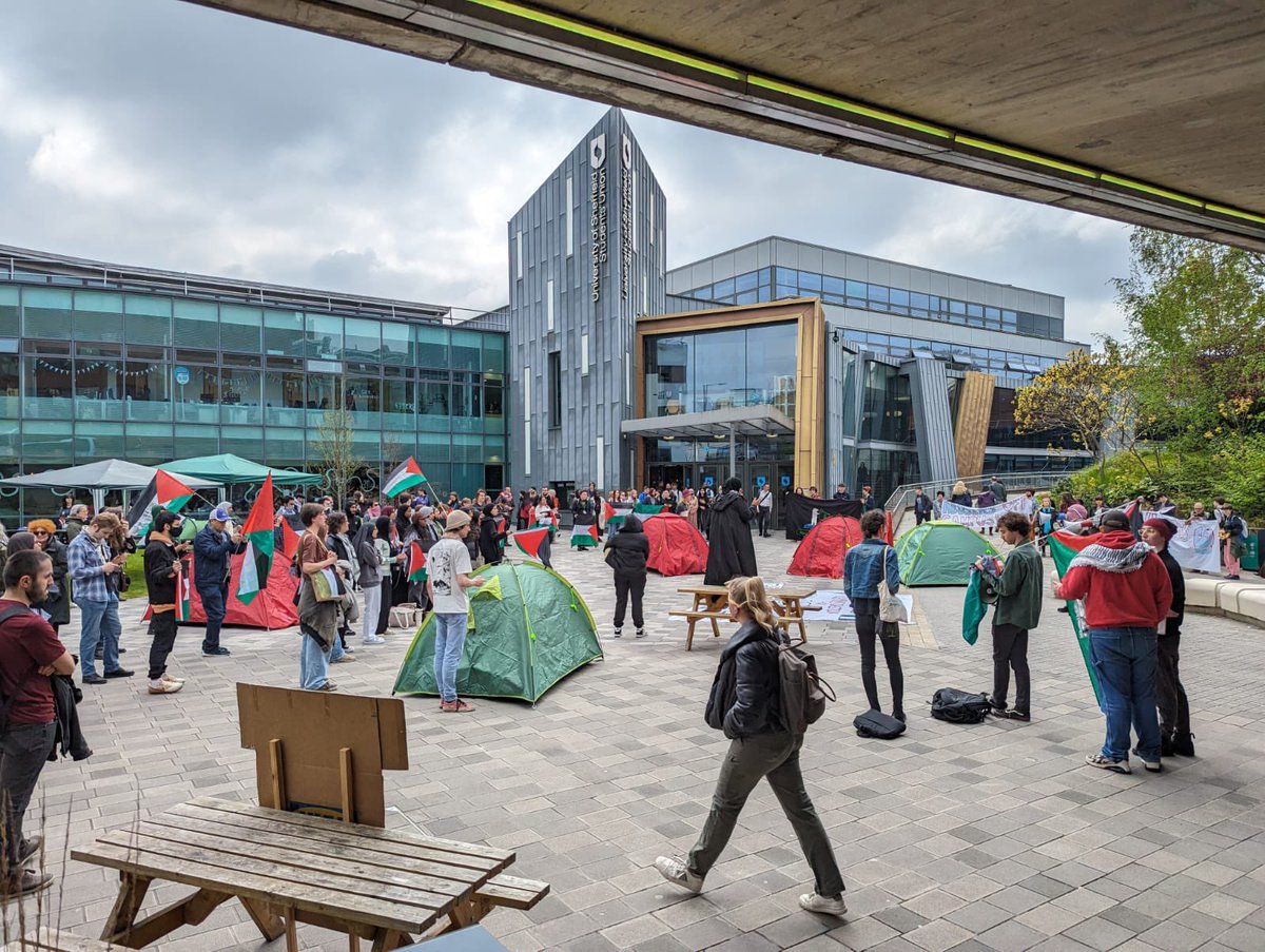 🚨Protest Camp Established At University of Sheffield 🚨 Following a pro Palestinian demo by Sheffield Campus Coalition for Palestine, a protest camp has been established outside the SU building #MayDay4Palestine #FreePalestine @STWuk @NationalSJP