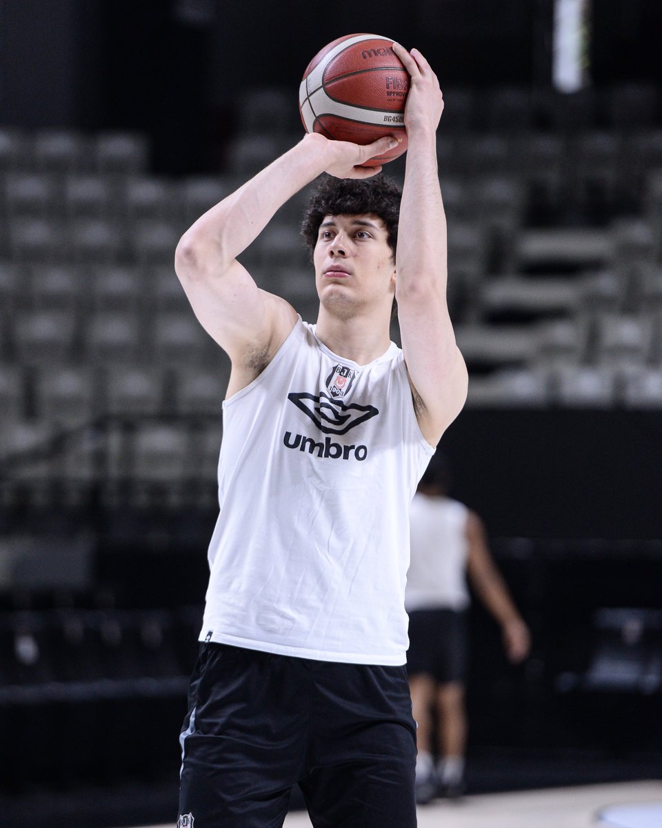 BJK_Basketbol tweet picture