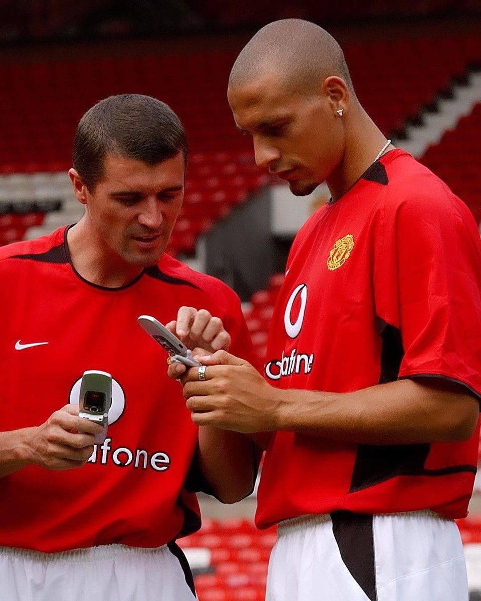 Roy Keane & Rio Ferdinand Exploring New Technology! 📲 🤣🔥 🔴⚪️✨