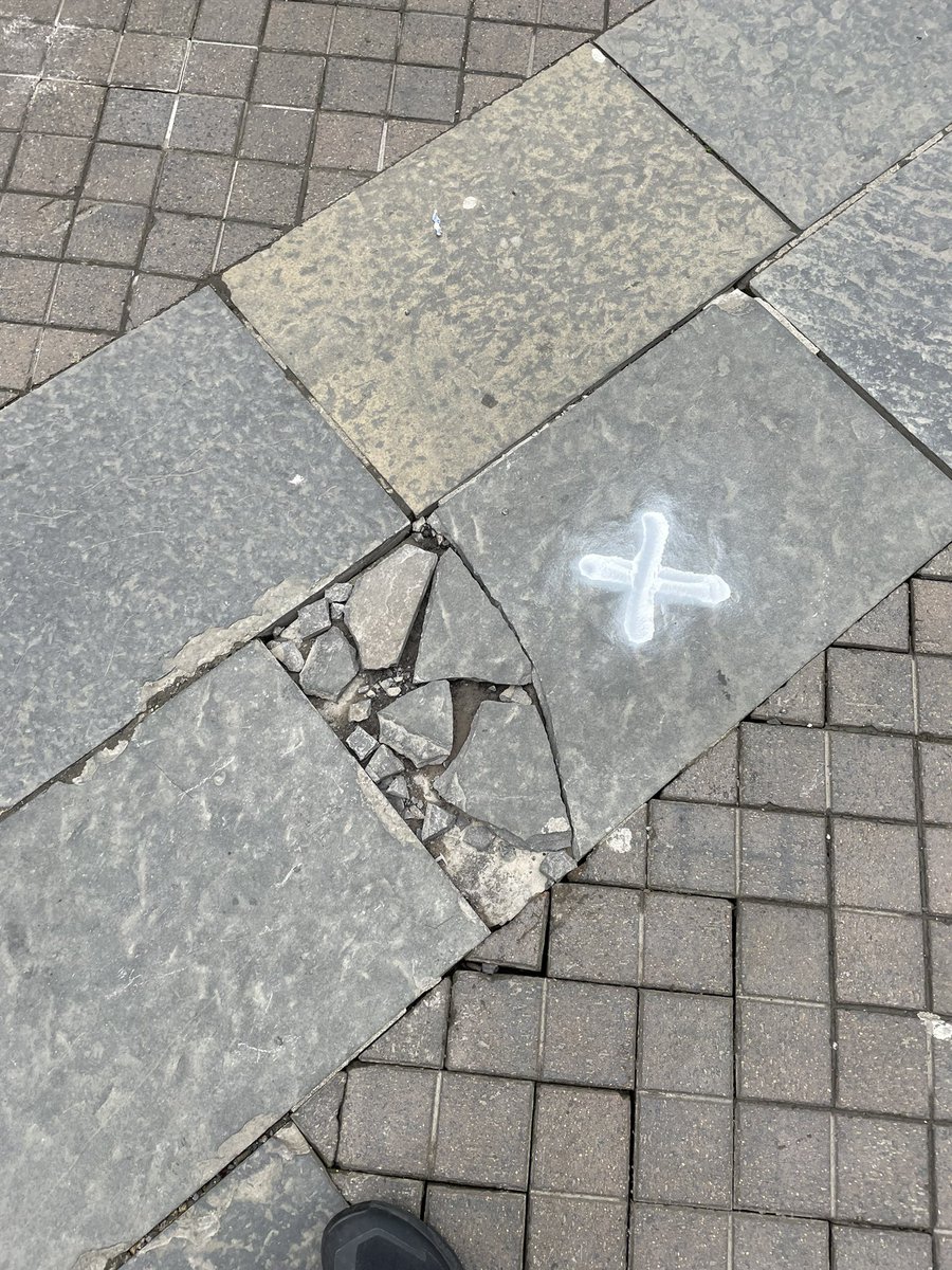 Thought of the day…..is this the same fella who paints white circles around potholes? Or is there now another guy getting paid by the council for doing sod all? 🤷 #counciltax #ripoffbritain