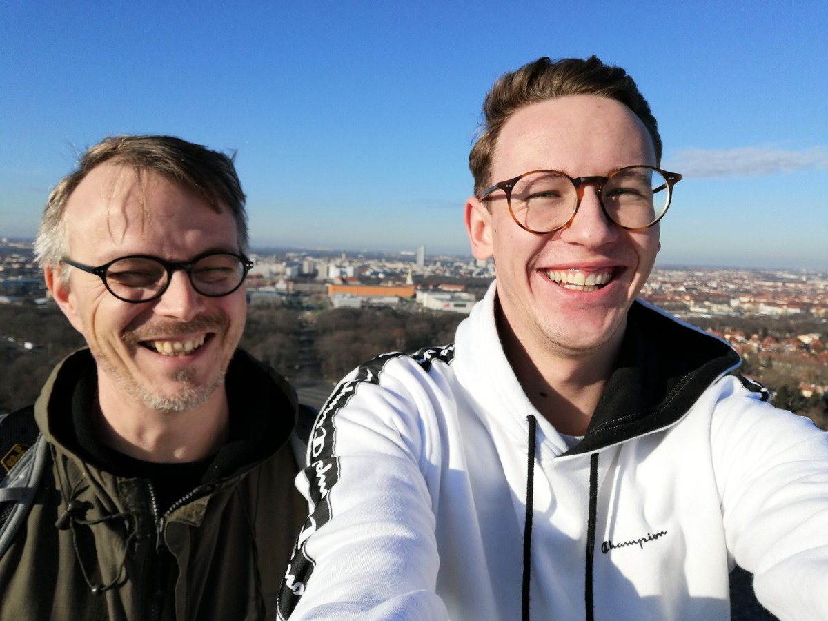 NiklasWenzel_'s tweet image. Der Vater meines guten Freundes @ScharfNiklas sammelt anlässlich seines 50. Geburtstag Spenden, um 50 Kindern, die aus der Ostukraine wegen des Drecksterrorstaates fliehen mussten, unter dem Motto „Eine Woche Frieden 🇺🇦🇩🇪“ eine Woche Auszeit in Deutschland zu ermöglichen.