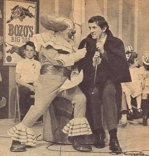 Barnabas Collins being interviewed by Bozo.