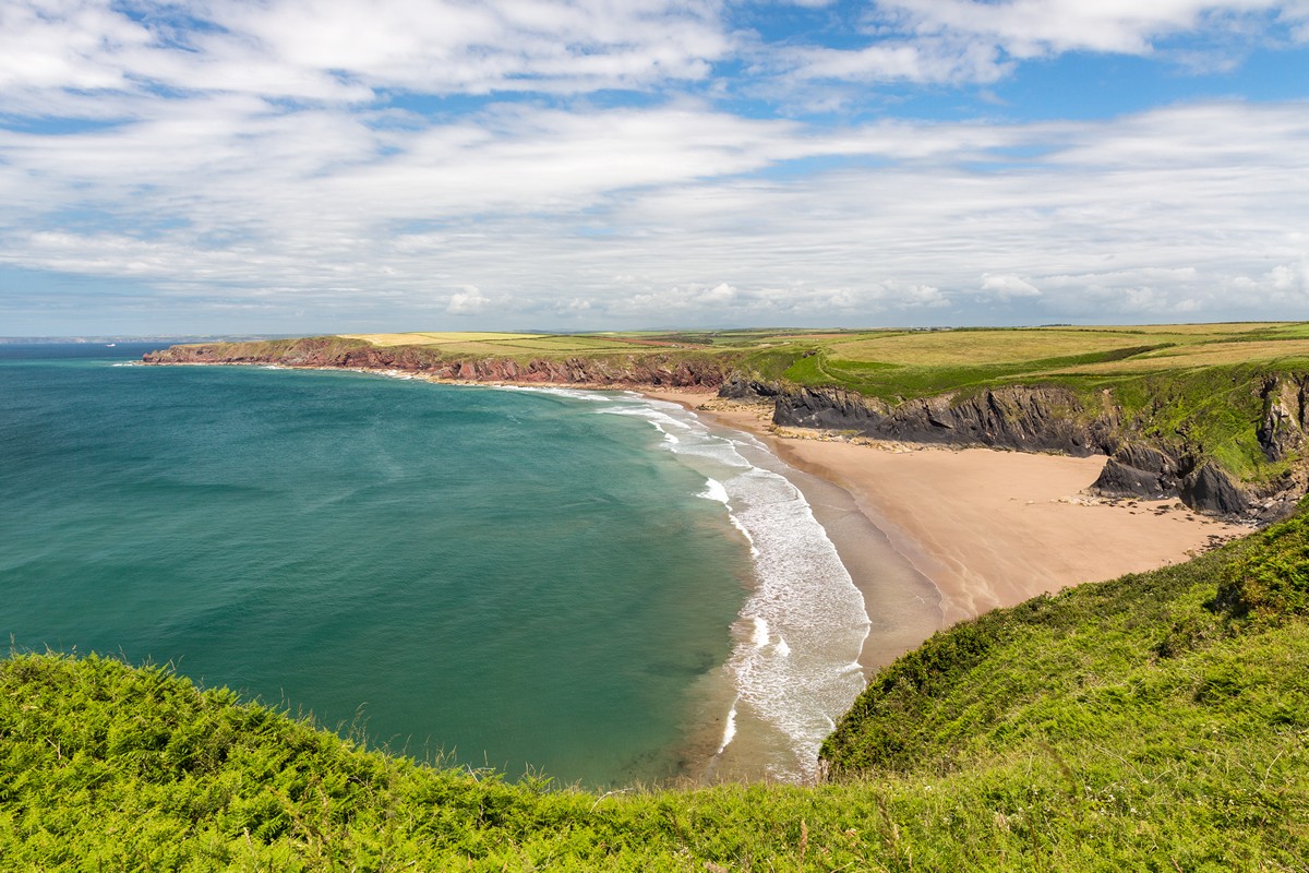 Pembrokeshire Coast National Park Authority will soon be gathering views from members of the public on the impact of caravan and campsites in the National Park. Full details: pembrokeshirecoast.wales/news/public-to…