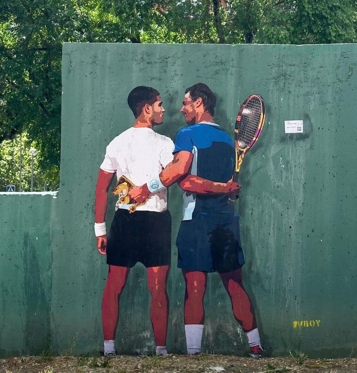 Nadal 👑➡️ Alcaraz

Cette peinture vue à Madrid 😍

(🖼️ @tvboy, via @BastienFachan)