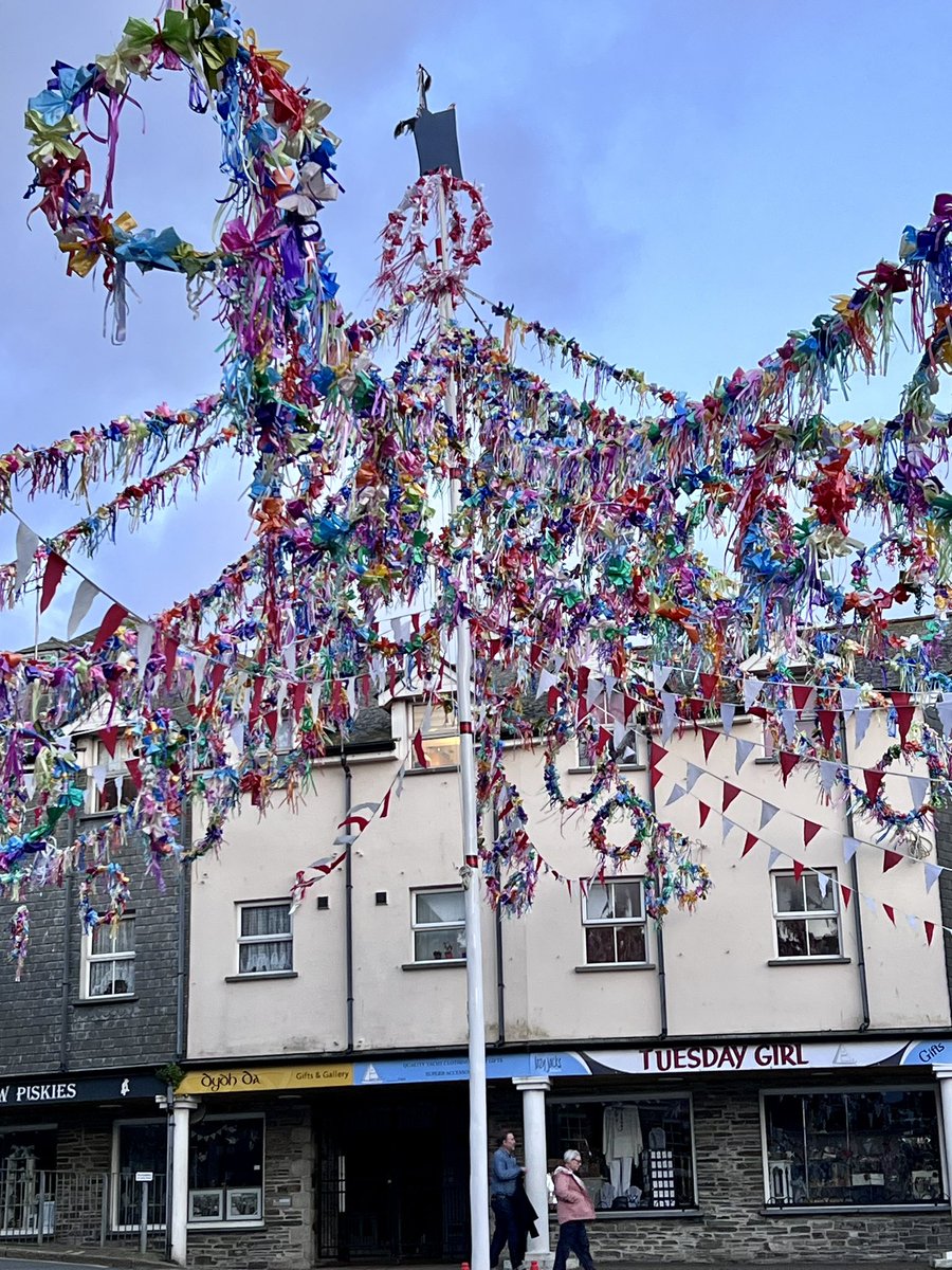 Happy Mayday to everyone!#padstow#harbour#mayday