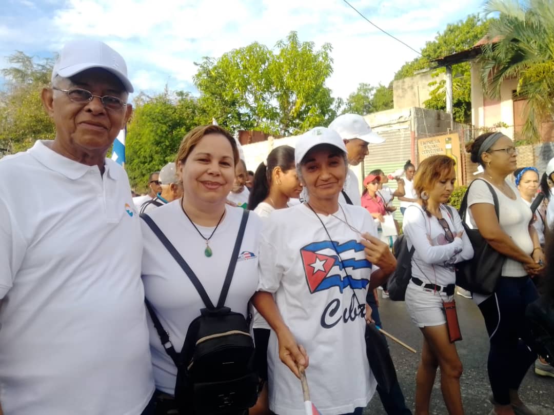CMP95040507's tweet photo. Los trabajadores de la sección sindical del centro Meteorológico Provincial Guantánamo teniendo participación activa en la fiesta de los trabajadores. VIVA 1 MAYO. # Juntos Podemos más. https://t.co/qaDtfqHQ9d
