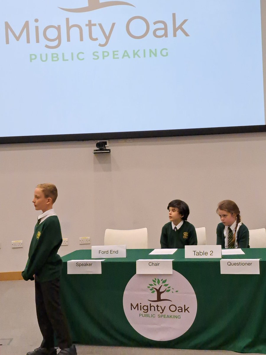 The children in Year 4 made us proud today, taking part in the Mighty Oak public speaking competition at @AngliaRuskin. They showed dedication, confidence and resilience! #courageousoptimism