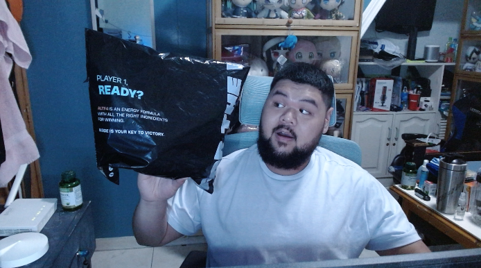 LIVE🔴 in a bit to show you what's in the bag! twitch.tv/Marv7844 (hint: @altf4energy #ForTheW)