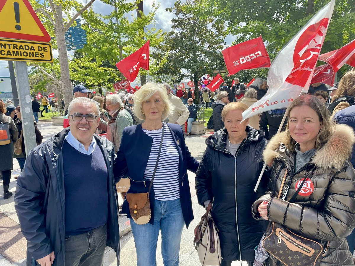 🟢 Participamos en la manifestación del 1 de mayo, en defensa del empleo y los derechos laborales. 📌 Santander. #1deMayo #DiadelTrabajador #feliz1 #primerodemayo #plenoempleo #santander #torrelavega #cantabria