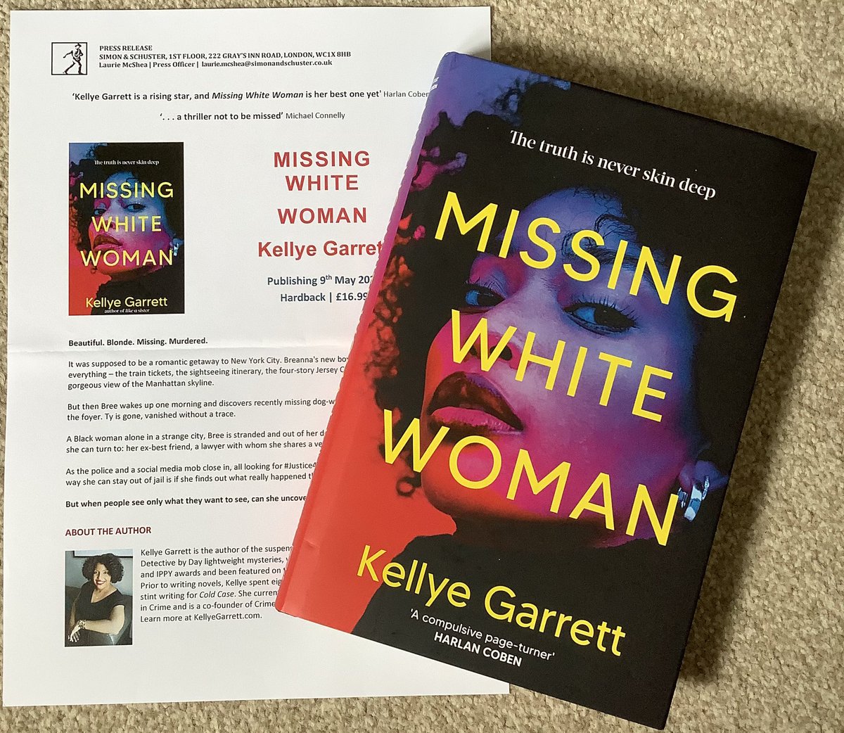 📮📮BOOK POST📮📮 Many thanks @likely_suspects @simonschusterUK for this gorgeous finished copy of #MissingWhiteWoman by @kellyekell Published 9th May The feedback so far has been amazing, and I can’t wait to read it