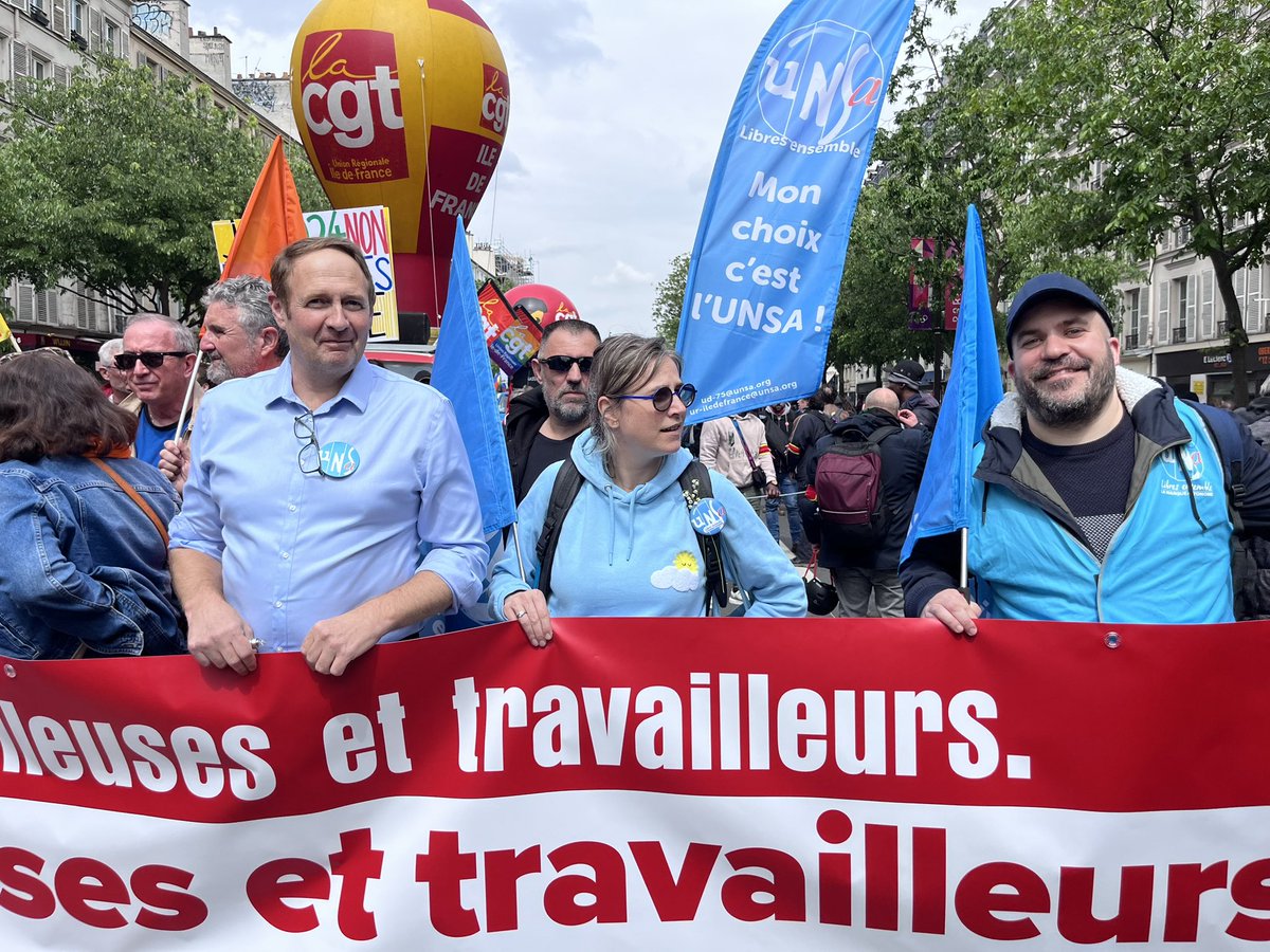 Cortège intersyndical pour le 1er mai, prêt à démarrer à Paris. L’UNSA présente et mobilisée pour un 1er mai de revendications. @paulineunsa @LaurentEscure