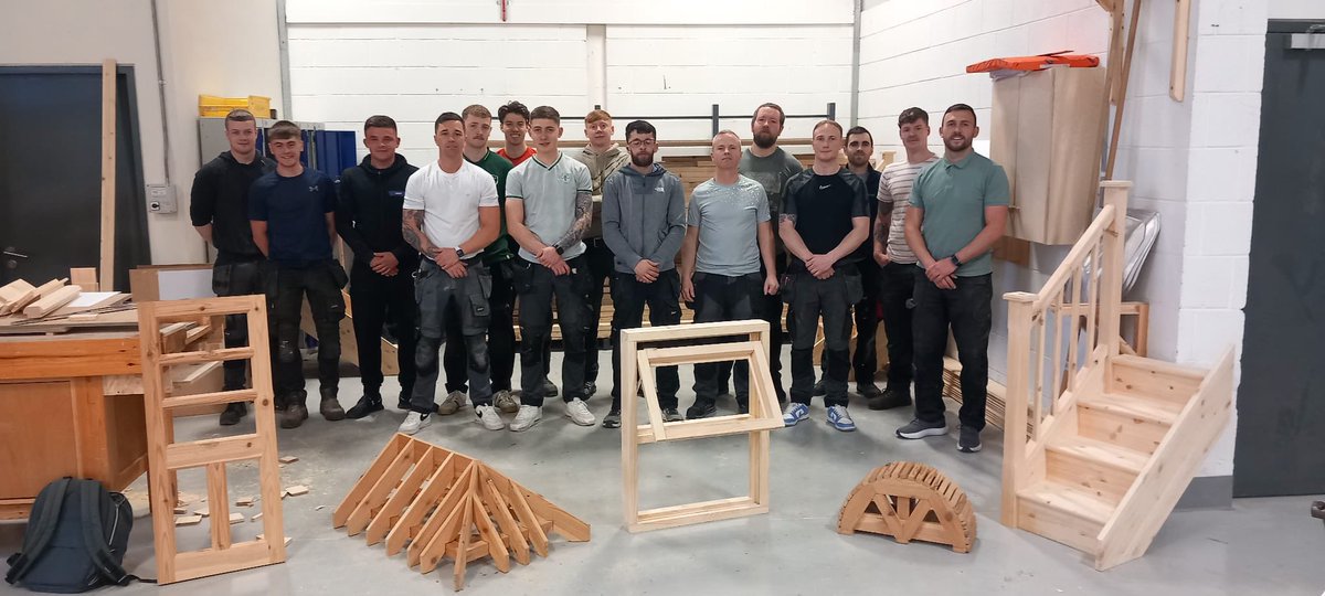 Wishing a big congratulations to our highly talented C&J 🔨🛠️🪚apprentices finishing Phase 2 this week.
 Best of luck in the next stage lads! 🧑🏻‍🔧and a massive well done to their Instructor Shane!
#generationapprenticeship @ThisisFet @ddletb @apprenticesIrl @SOLASFET