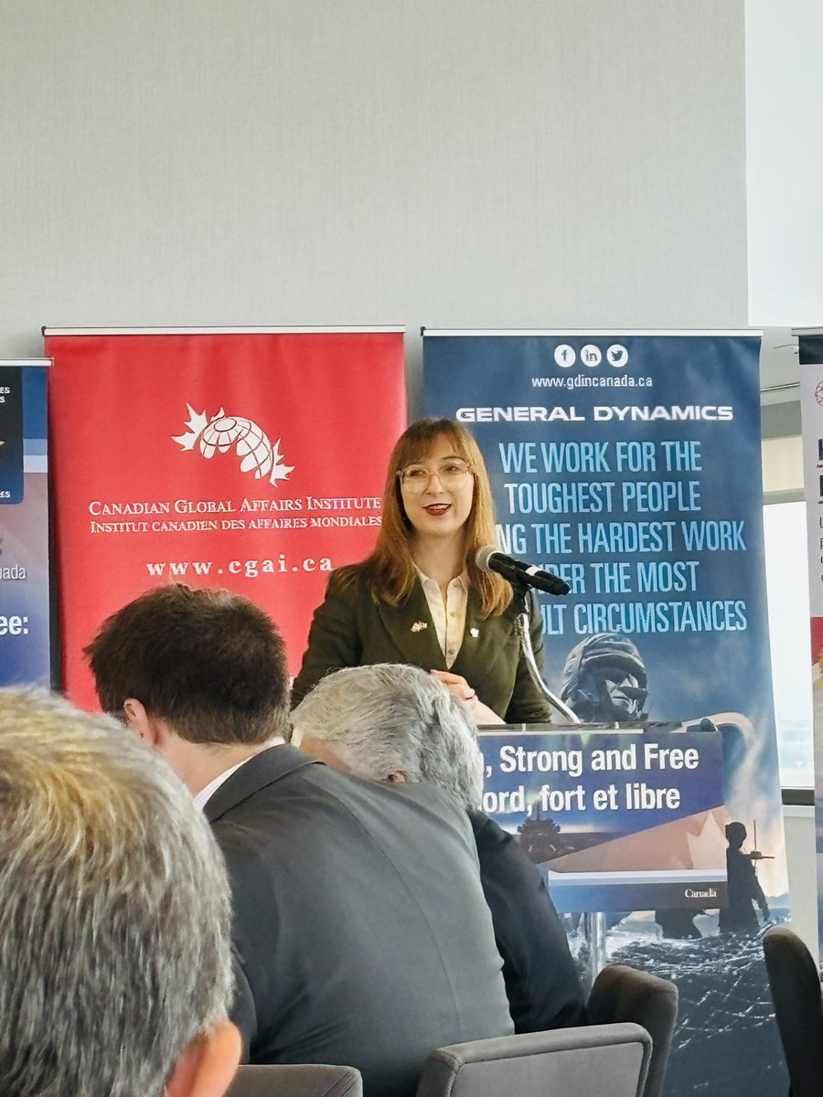 We are on! #TripleHelixNORAD is now in full swing, with @CharlotteDuLan kicking us off 

Thanks @NationalDefence, @LMCanadaNews @generaldynamics  Hanwha, @cenovus @AmChamCanada @L3HarrisTech Bell and @Boeing for making this event possible