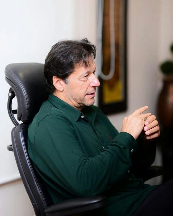 Imran Khan's efforts to promote peace strengthen diplomatic ties
#مفاہمت_نہیں_مزاحمت_کرو