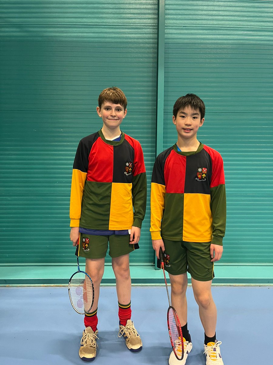 Well done to Nathan Wong & Finlay Curtis in S1 who played really well at the Glasgow Secondary Badminton Championships at Scotstoun