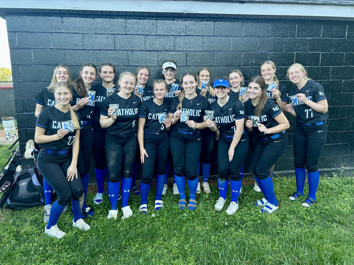 Perfect Game!!!

@abbyhammond23 is perfection in Knights 15-0 win!! #4 K’s 10 and hits a 3 run 💣 at 🍽️ 👀

<a href="/lydia_kennedy8/">Lydia Kennedy</a> 2-2, 3 RBI 🔥
C. Kelley 2 RBI, 1R
<a href="/kinley35007509/">kinley willoughby</a> 1-2, 1R
<a href="/AvaEmmert/">Ava Emmert</a> 1-1, RBI, HBP

Next: Senior Night vs. LCA, May 2nd.
Pregame ceremonies begin at 5:30pm