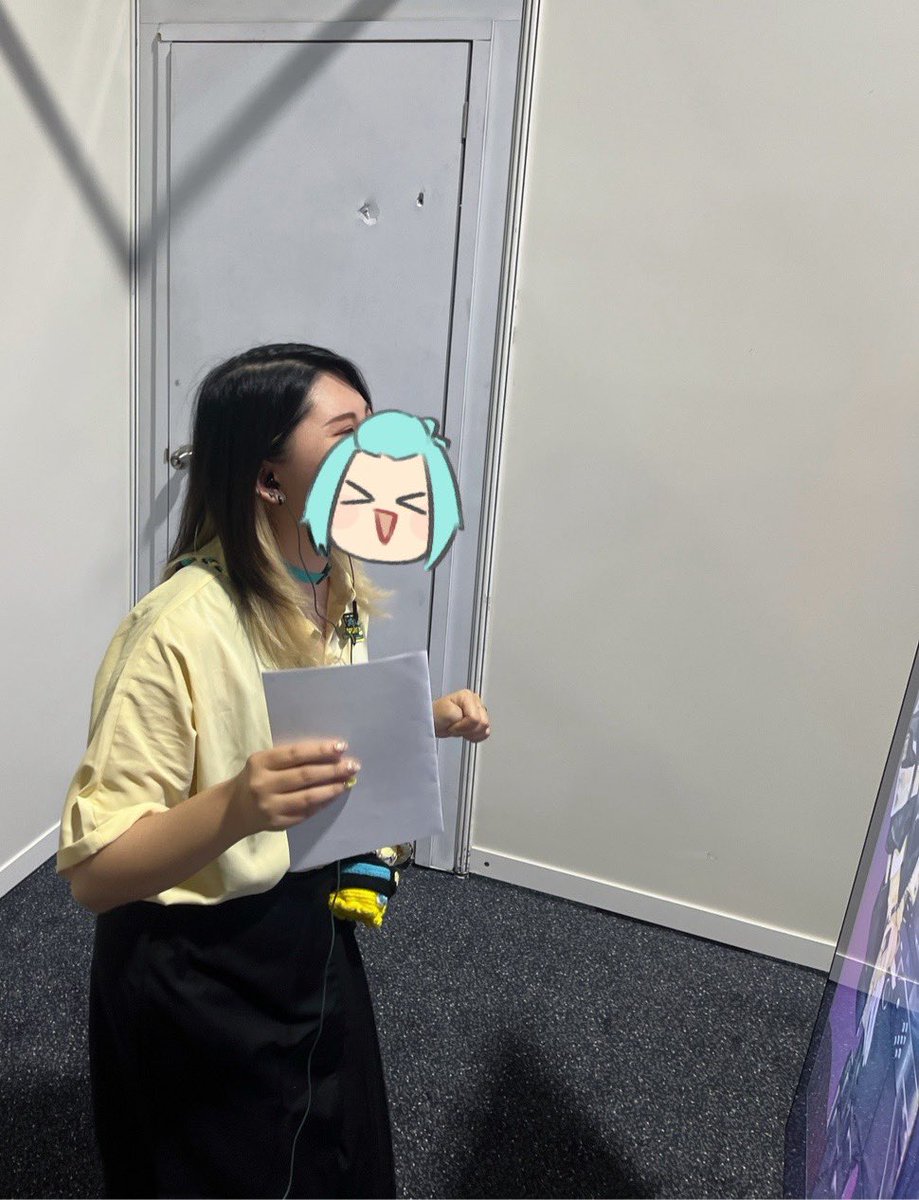 tsubaki775111's tweet photo. 現場參與的感覺真的很棒!
歌曲很多,雙簧終於合唱了😭
整體活動節奏也很好,真的非常享受
M&G時被喊出YT名字後差點起飛的瞬間被拍下來了😂
請原諒我五官亂飛
能夠見到那麼多briskadets真的好幸福
大家都是真實存在的💛💛💛
#VirtualRhapsody #VRhapSG https://t.co/7trRXjL7tc