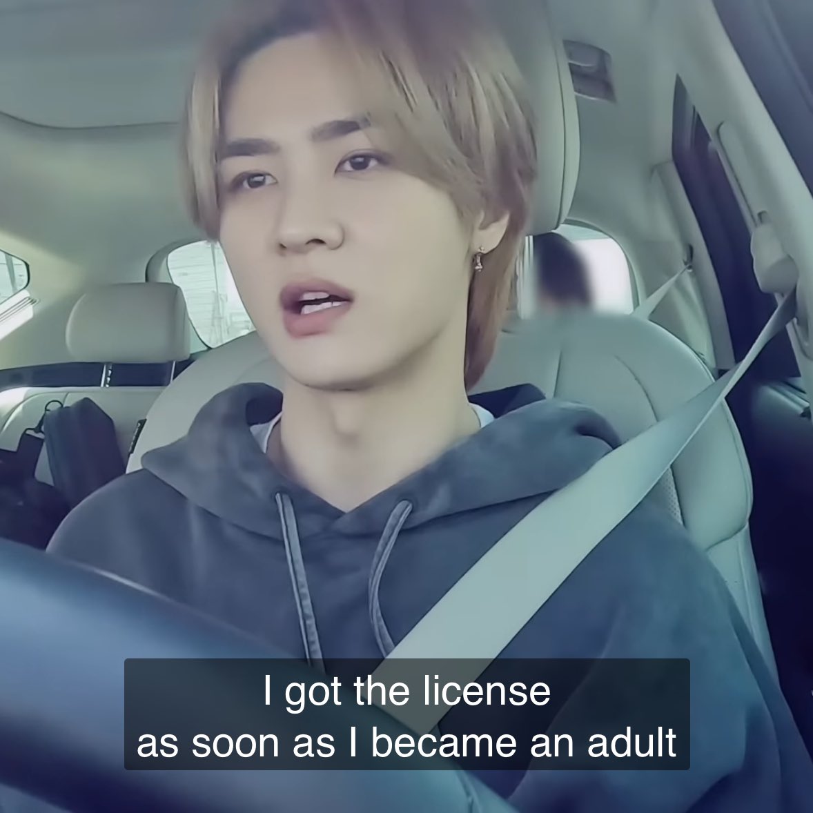 managed to be a trainee on top of being a college student and even got to do real adult things such as getting driver's license the moment he became an adult QIAN KUN THE EFFICIENT MAN YOU ARE