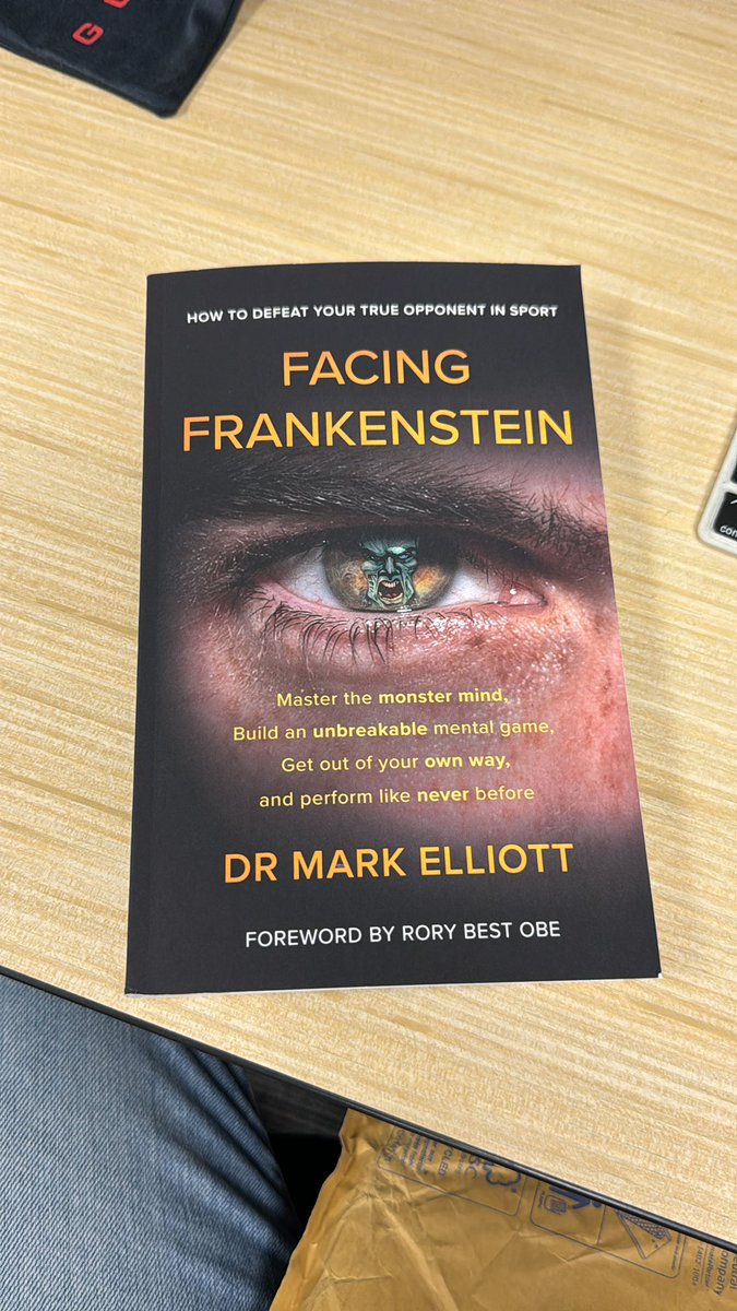 Delighted to get my hands on the new version of this classic.. so applicable across sport/business/life! 

10/10 would recommend #LifeChanging @dr_markelliott