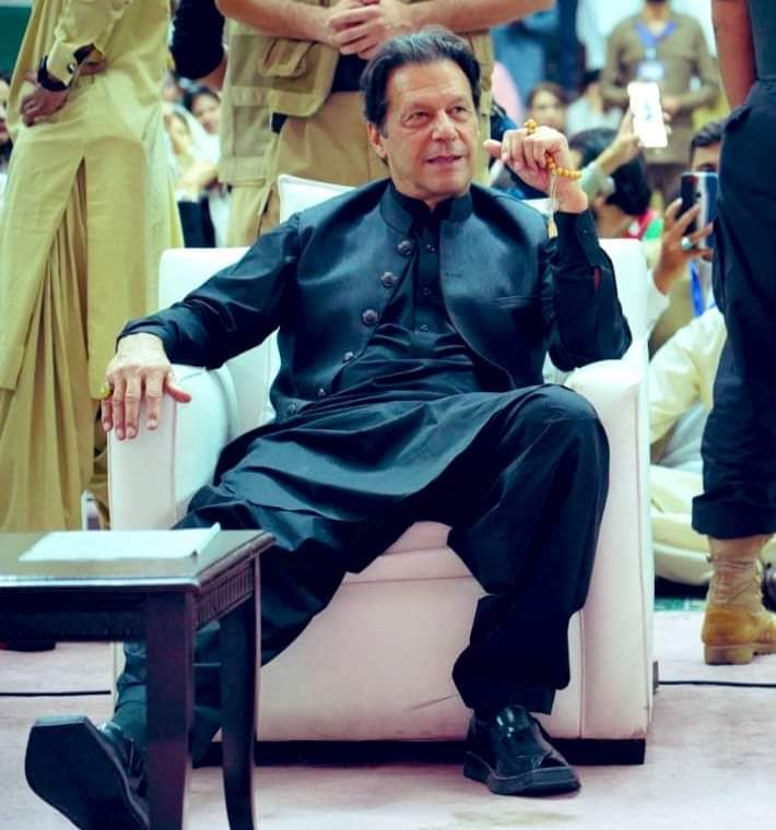 In mind games, it's not about the position—it's about the moves you make. Smart strategies win the day. #عوامی_مطالبہ_اڈیالہ_دھرنا #مفاہمت_نہیں_مزاحمت_کرو