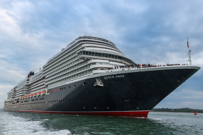 It was a pleasure to welcome @cunardline's Queen Anne to the Port of Southampton last night. A traditional Plaque and Key ceremony will take place on Friday, May 3, before the ship sets off on her maiden voyage to Lisbon.