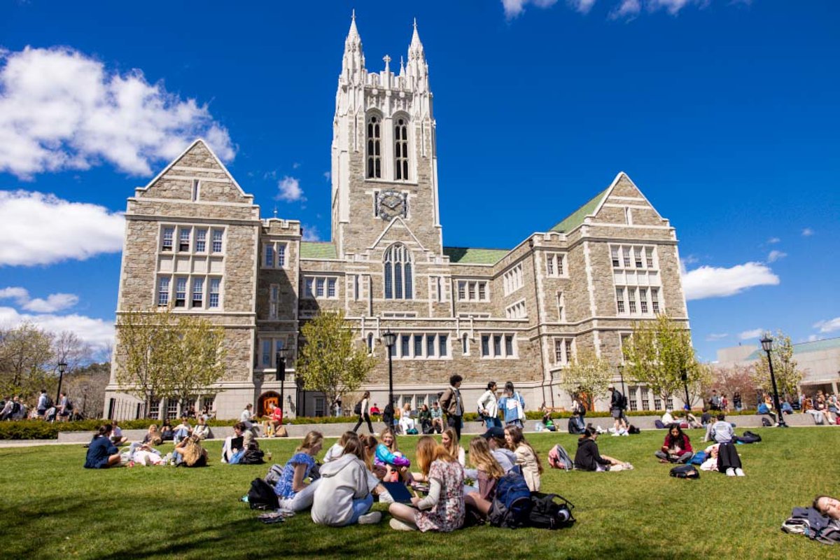 Boston College is among 20 universities - 10 public and 10 private - identified by @Forbes as the 'New Ivies,' a group of ascendant schools that attract bright, talented students and are well regarded by hiring managers. bc.edu/bc-web/sites/s…