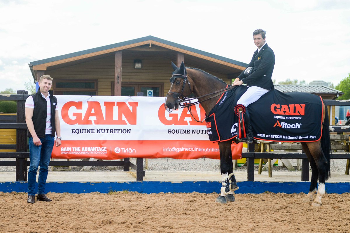 Congratulations to #TeamGAIN rider Vincent Byrne who won the GAIN/Alltech National Grand Prix on Sunday in Meadows Equestrian with CBI Bella Donna. The combination jumped clear in the jump-off with a time of 39:19. 📸 Tori O Connor Photography @ShowjumpingIrl @Alltech