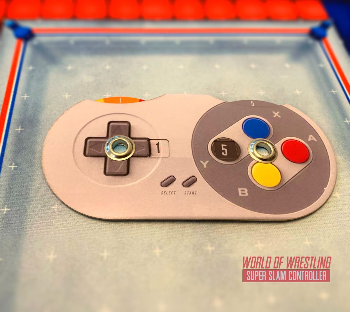 thebrentspivey's tweet image. - tracks damage from 49-0
- left shoulder button changes colors to indicate health condition 
- button sequence mimics RPS (run-punch-slam) counter system
- it’s completely wireless!! 2/2