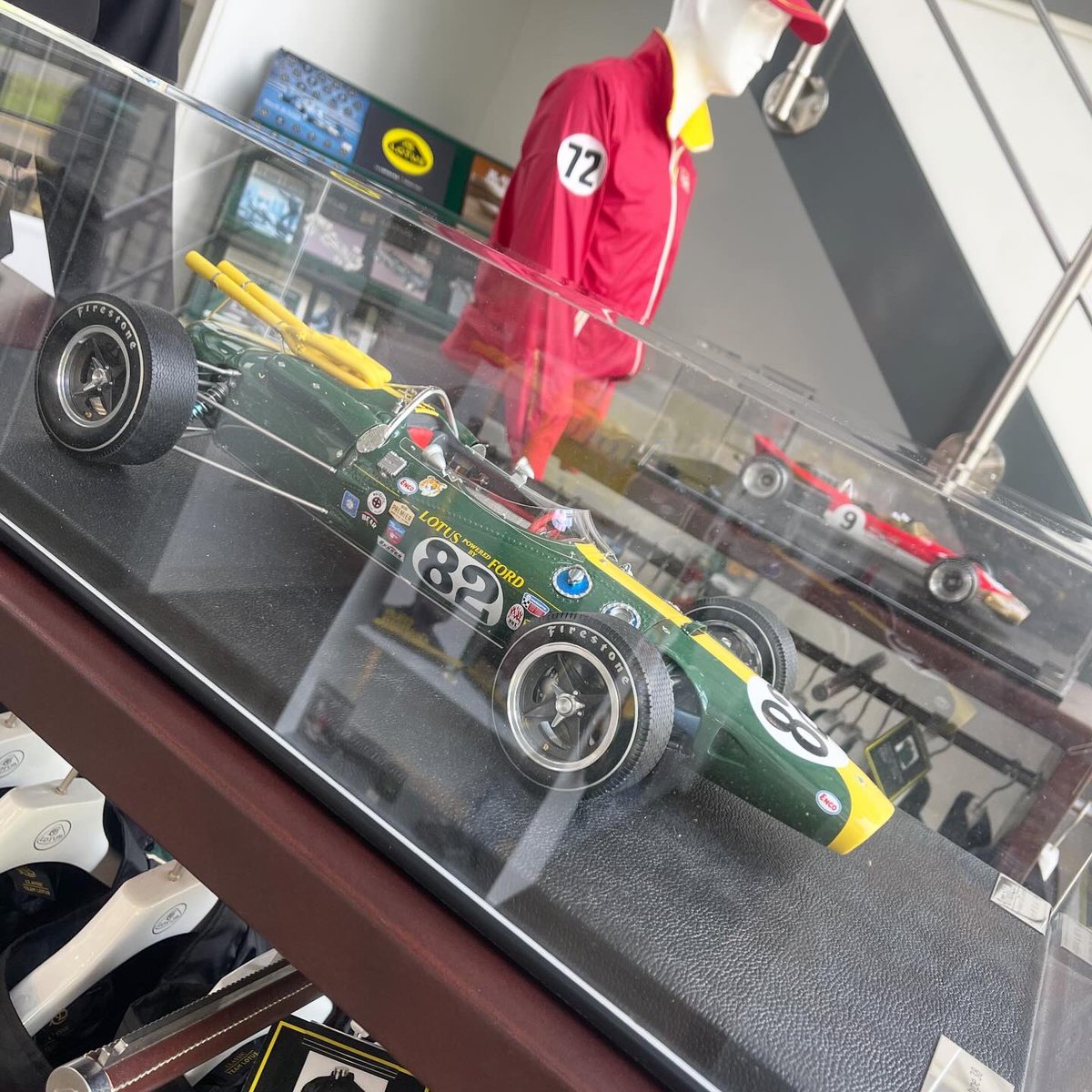Went to the East side of England today, exited via Classic Team Lotus gift shop - Jim Bamber was one of my early influences of fun motorsport artwork, this #Senna sculpture based on his ‘87 Lotus caricature is awesome. 
.
The @amalgamofficial & @Scalextric also lovely to see 😍