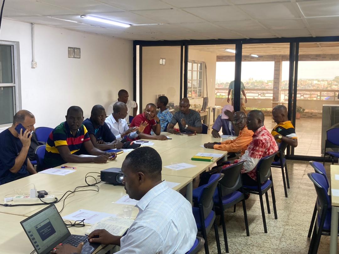 EPP4_SL's tweet photo. 🚀 Exciting News! 🚀

We are proud to announce partnerships with eight construction companies to build new TVET centers, boreholes, and fences in Bothe, Kailahun, Kono, and Koinadugu districts!#BMZ_Bund #EUinSierraLeone #GERinSalone #giz_gmbh https://t.co/IYbPWsSRno