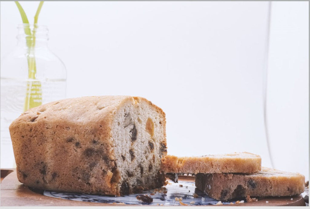 blackcatssny's tweet image. Check out this Black Cat product  Generous Blonde Fruitcake original  
by Black Cat Cafe &amp;amp; Bakery starting at $ 28.00. 
Shop now 👉 shortlink.store/fu8nbhwlpeux