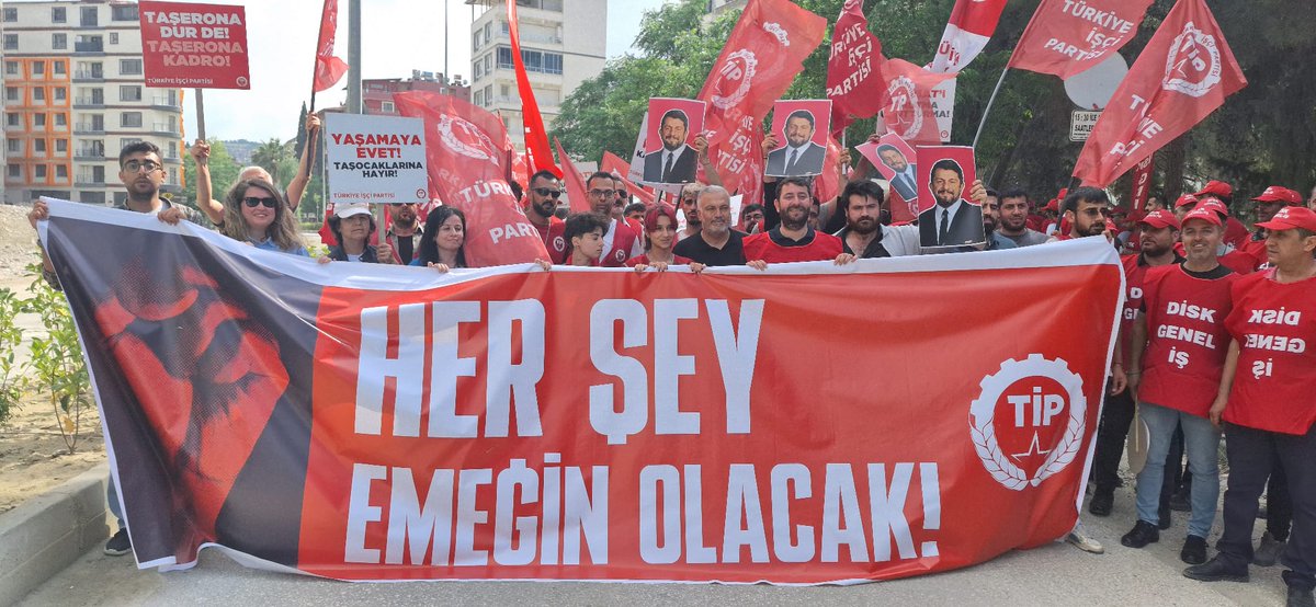 Defne'de #1Mayıs kortejimiz yürüyüşe hazır!