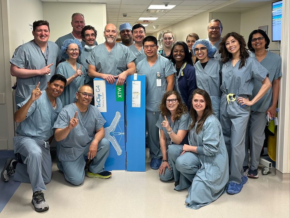 Congratulations to Dr. Mark Ricciardi and the Endeavor Health Cardiovascular Institute team for performing the first commercial TriClip implant in the Midwest! This is groundbreaking for those suffering from tricuspid regurgitation and are unable to withstand surgery. #Abbott