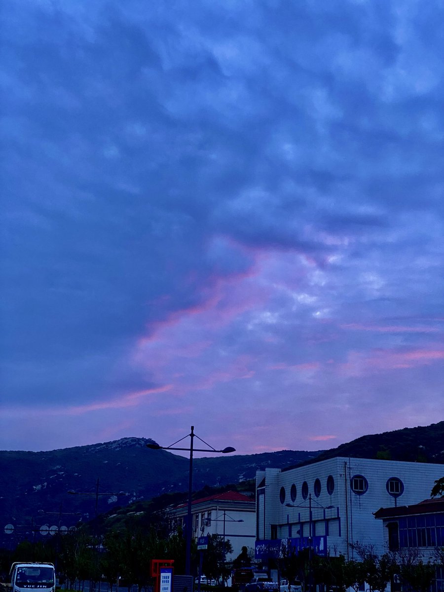 Yeanling_YS's tweet photo. 离海最近也最远的地方
24.5.1 https://t.co/4GmrxDe0XI