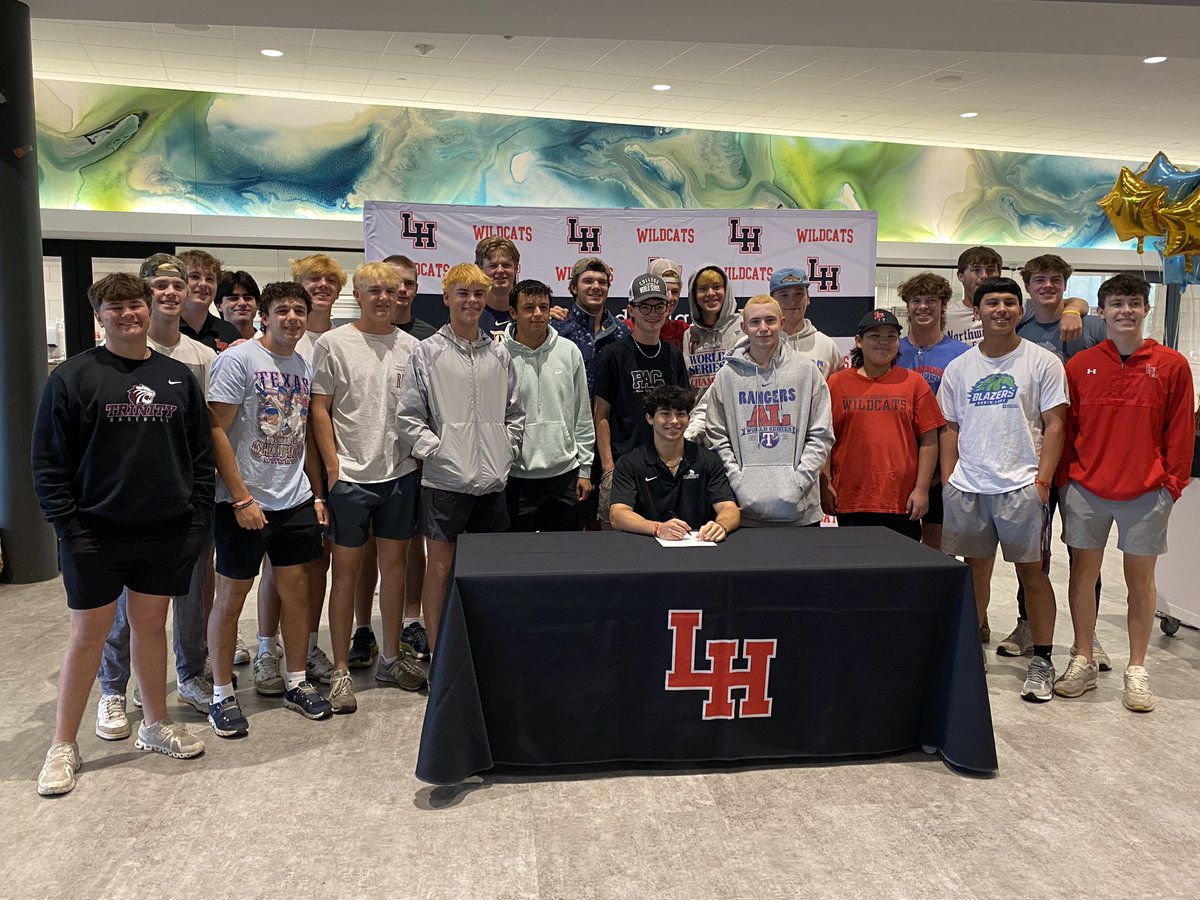 Fun morning celebrating @brandonperry_18 Signing Day. Thank you teammates, future teammates, Coaches and friends who joined us this morning. Good Luck at Trinity BP. @LHWildcatClub