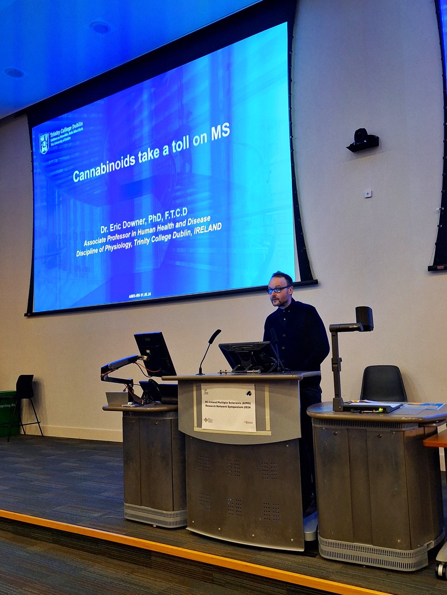 Dr Eric Downer @downerlab from @tcdTBSI is enlightening us with his research on cannabinoids in the context of MS🌿#AIMSRN2024 @MSIRELAND @IrishResearch @tcddublin