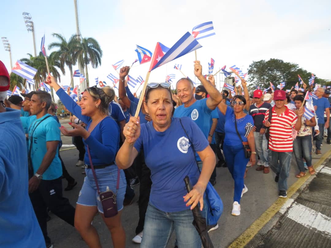 Por Cuba juntos creamos. #UCLVnuestra celebra el día internacional de los trabajadores.
#1DeMayo  #Cuba