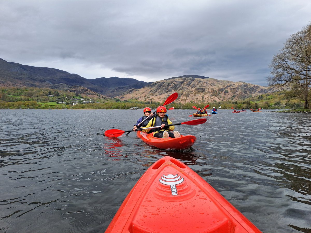 Kayaking on Lake Coniston was such an exciting experience #resilience #doallyoucan