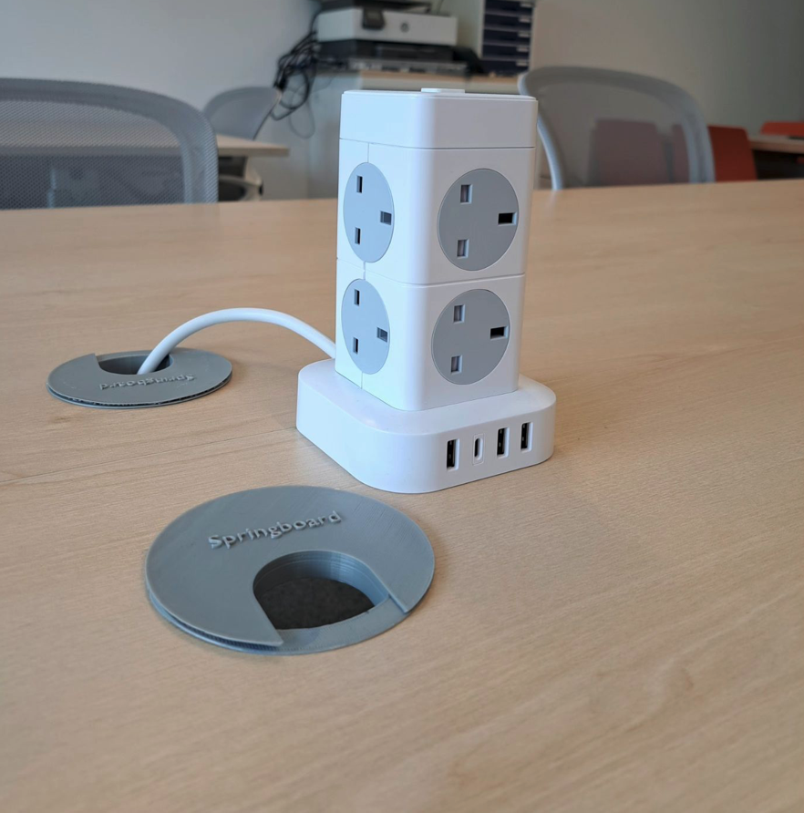 springhubcw's tweet photo. SpringHub is open for business! If you are fed up working from the kitchen table, fancy avoiding a commute and trying to find parking, or run your own business and would like to grow your network.... Take a look at our new website and drop us a line.

https://t.co/HK9Zxknscu https://t.co/geoMJk3zJZ